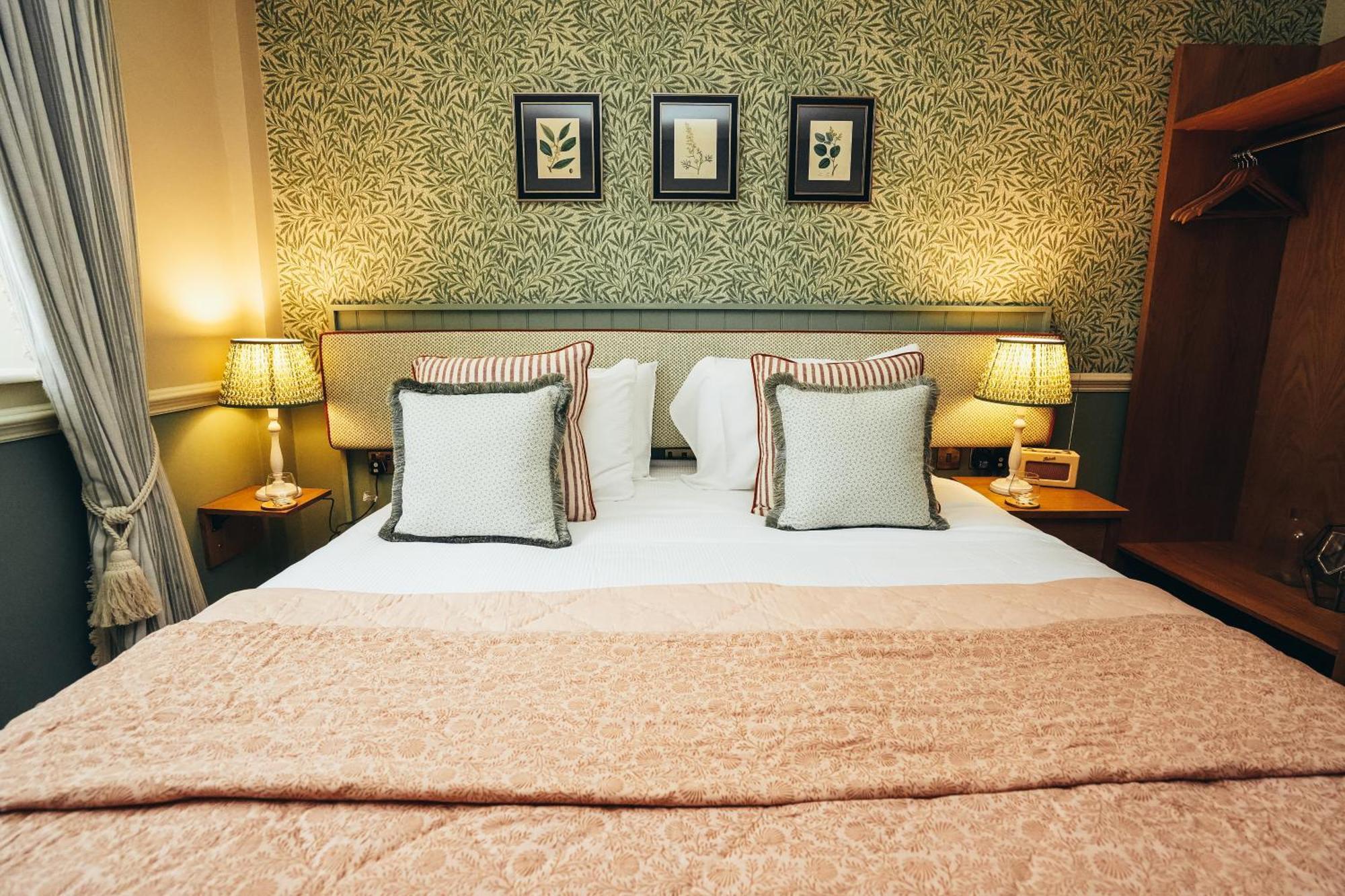The Ashford Arms Hotel Kültér fotó
